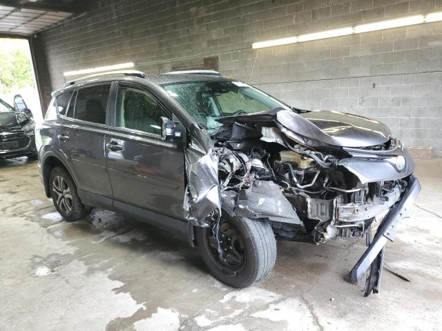 JTMBFREV1JJ178446 - 2018 TOYOTA RAV4 LE 灰色 照片 4