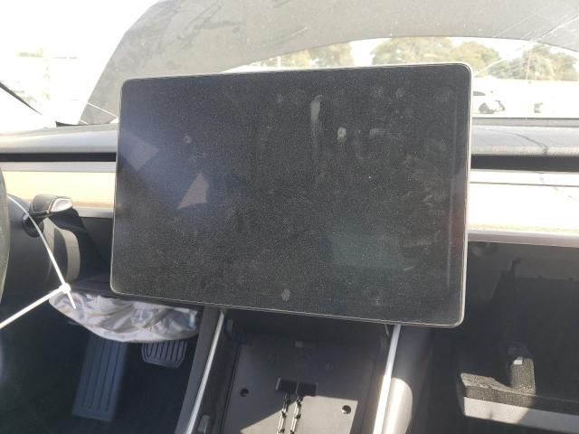 5YJ3E1EA5JF152087 - 2018 TESLA MODEL 3 Negro foto 9