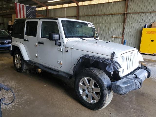 1C4BJWEG3FL636188 - 2015 JEEP WRANGLER UNLIMITED SAHARA WHITE photo 4