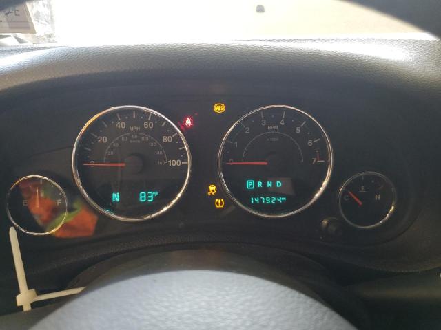 1C4BJWEG3FL636188 - 2015 JEEP WRANGLER UNLIMITED SAHARA WHITE photo 9