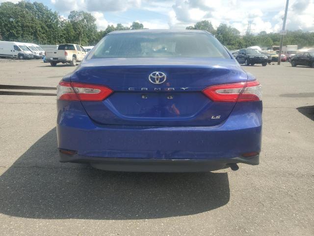 4T1B11HK9JU611376 - 2018 TOYOTA CAMRY L BLUE photo 6