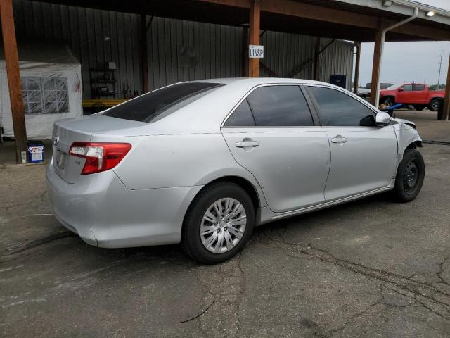 4T4BF1FK7CR198354 - 2012 TOYOTA CAMRY BASE SILVER photo 3