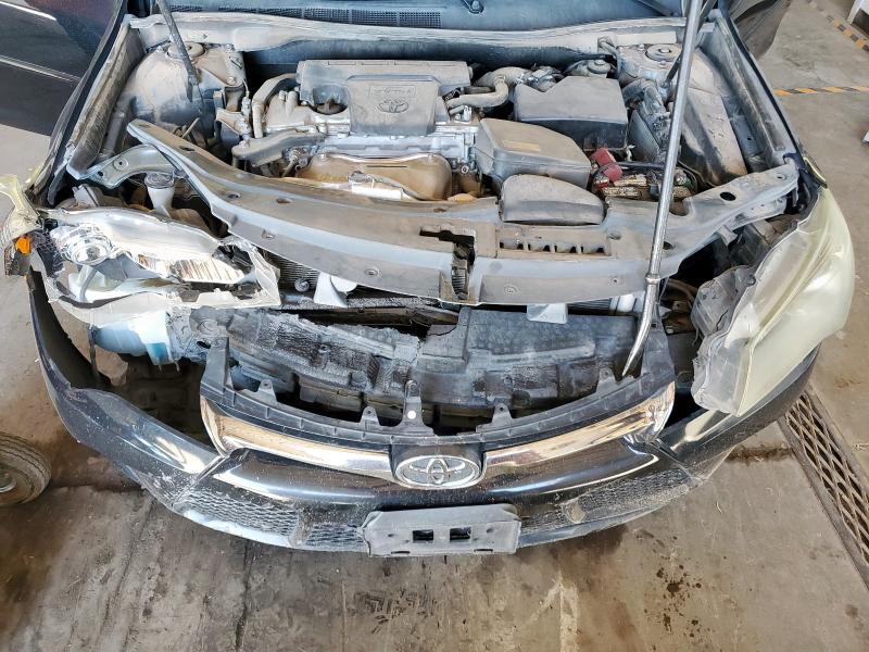 4T1BF1FKXFU066249 - 2015 TOYOTA CAMRY LE BLUE photo 11