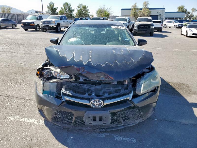 4T1BF1FKXFU066249 - 2015 TOYOTA CAMRY LE BLUE photo 5