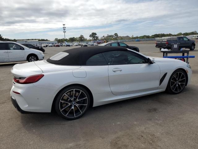 WBAFY4C54KBX29575 - 2019 BMW M850XI Beyaz fotoğraf 3