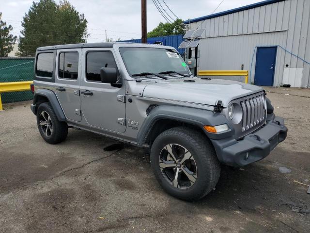 1C4HJXDG3JW112922 - 2018 JEEP WRANGLER UNLIMITED SPORT Silber Foto 4
