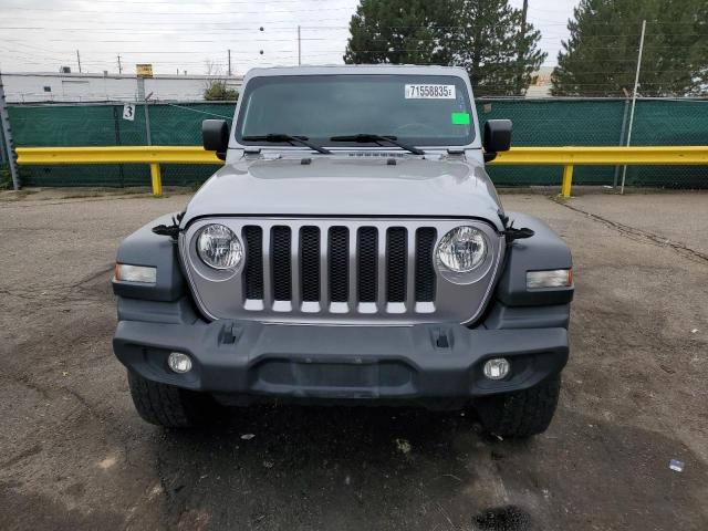 1C4HJXDG3JW112922 - 2018 JEEP WRANGLER UNLIMITED SPORT Silber Foto 5