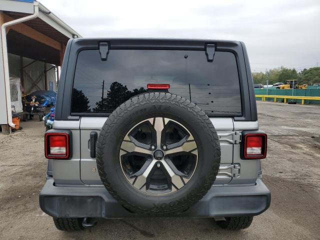 1C4HJXDG3JW112922 - 2018 JEEP WRANGLER UNLIMITED SPORT Silber Foto 6