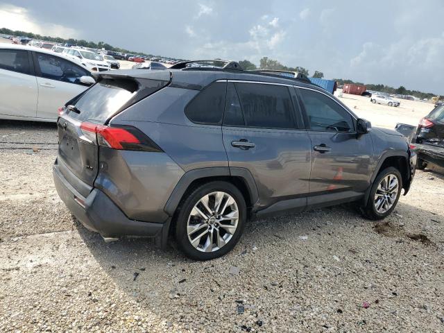 JTMC1RFV8KD512909 - 2019 TOYOTA RAV4 XLE PREMIUM GRAY photo 3