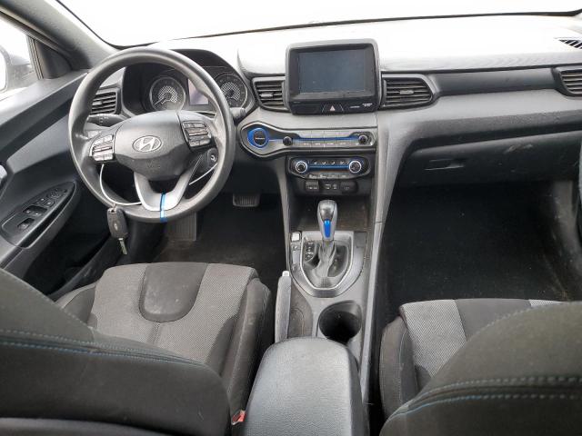KMHTG6AF5KU016734 - 2019 HYUNDAI VELOSTER BASE SILVER photo 8
