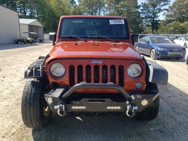 1C4BJWDG1EL264415 - 2014 JEEP WRANGLER U SPORT ORANGE photo 5