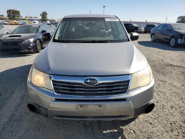 JF2SH6AC2AH756110 - 2010 SUBARU FORESTER 2.5X SILVER photo 5