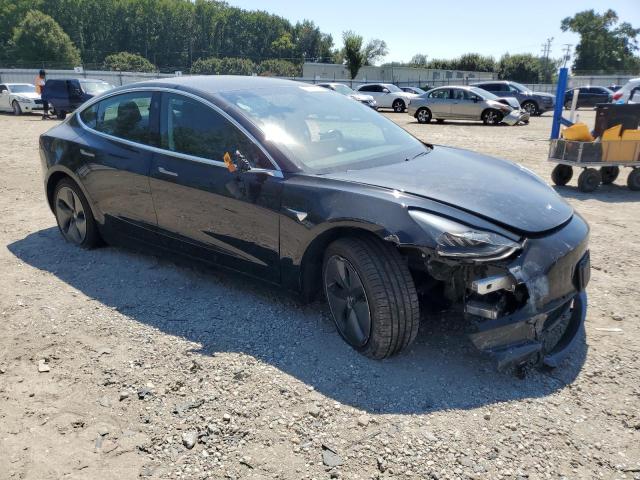 5YJ3E1EA6KF317033 - 2019 TESLA MODEL 3 BLACK photo 4