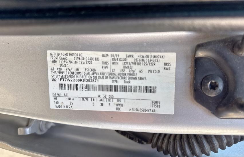 1FT7W2B66KED92871 - 2019 FORD F250 SUPER DUTY ვერცხლისფერი ფოტო 10