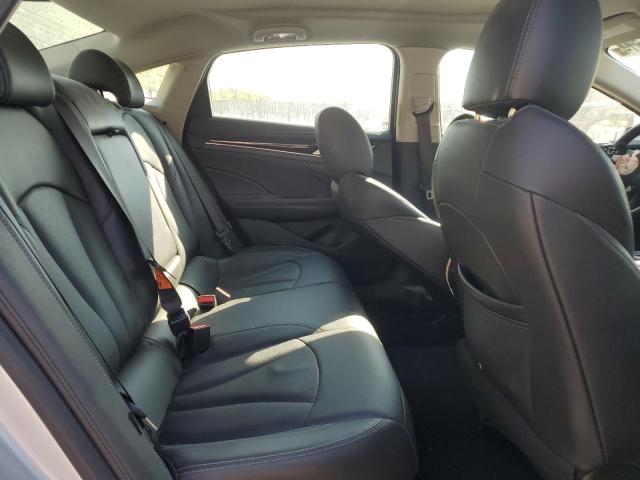 1G4ZP5SS8HU176003 - 2017 BUICK LACROSSE ESSENCE SILVER photo 10