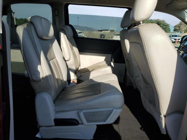 2D4RN5DX8AR128638 - 2010 DODGE GRAND CARAVAN SXT BURGUNDY photo 11