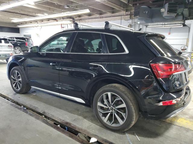 WA1BAAFY3M2127788 - 2021 AUDI Q5 PREMIUM PLUS BLACK photo 2