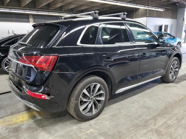WA1BAAFY3M2127788 - 2021 AUDI Q5 PREMIUM PLUS BLACK photo 3
