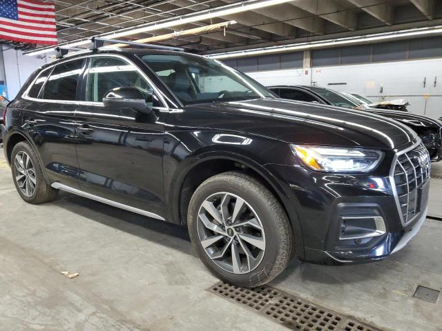 WA1BAAFY3M2127788 - 2021 AUDI Q5 PREMIUM PLUS BLACK photo 4