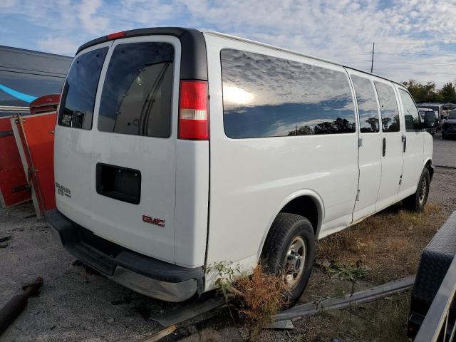 1GJZ71FG5E1139256 - 2014 GMC SAVANA G3500 LT WHITE photo 3