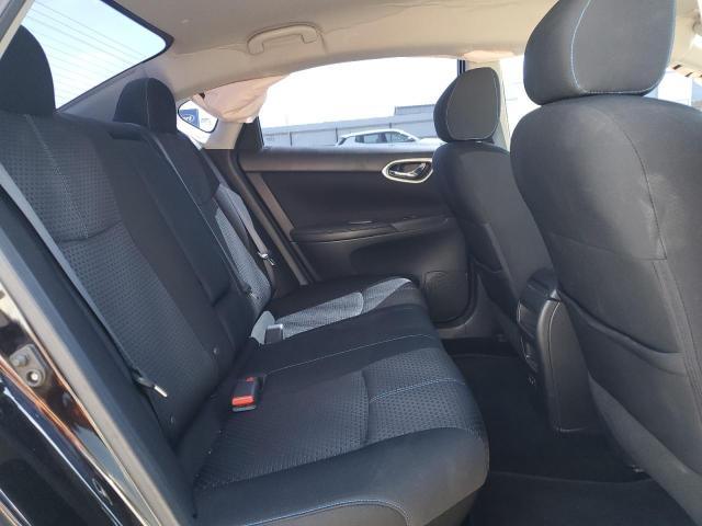 3N1AB7AP2JY232645 - 2018 NISSAN SENTRA S 黑色 照片 10