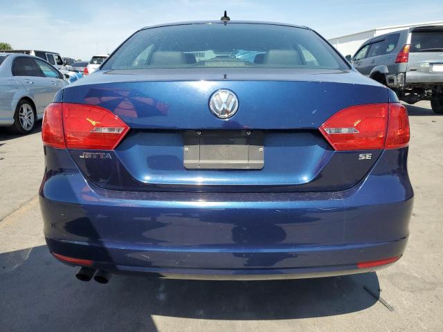 3VWD17AJ6EM417915 - 2014 VOLKSWAGEN JETTA SE BLUE photo 6