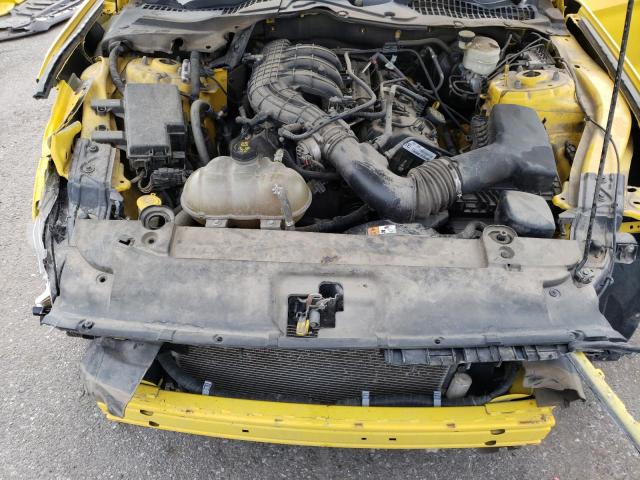 1FA6P8AM8G5212010 - 2016 FORD MUSTANG YELLOW photo 11