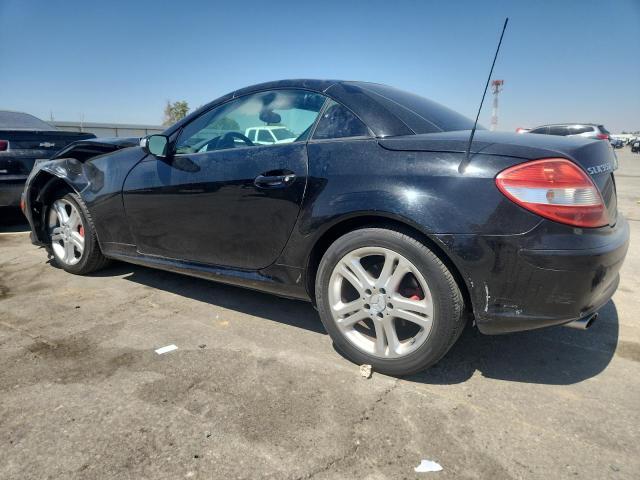 WDBWK56F57F154304 - 2007 MERCEDES-BENZ SLK 350 BLACK photo 2