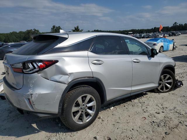 2T2ZZMCA1JC111720 - 2018 LEXUS RX 350 BASE فضي صورة 3