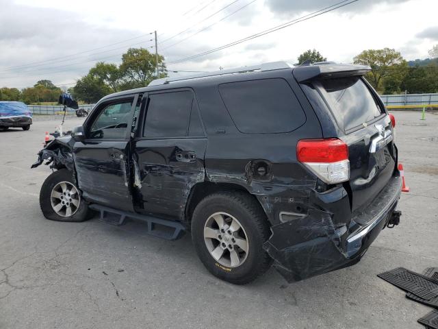 JTEZU5JR3B5032867 - 2011 TOYOTA 4RUNNER SR5 黑色 照片 2