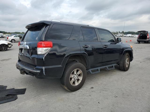 JTEZU5JR3B5032867 - 2011 TOYOTA 4RUNNER SR5 黑色 照片 3