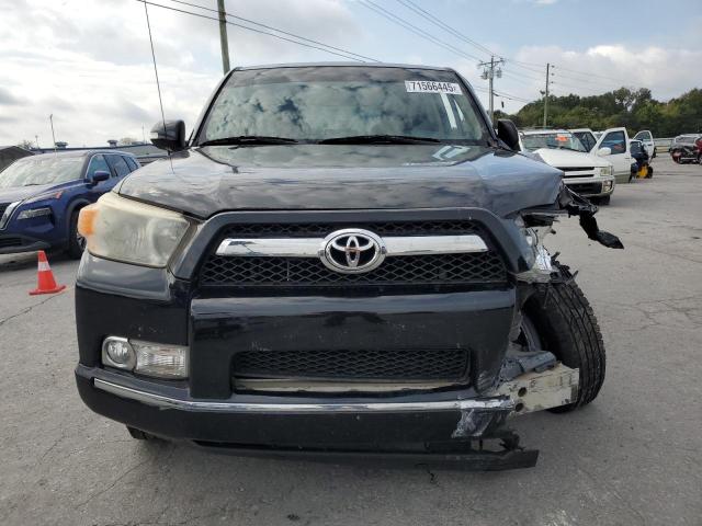 JTEZU5JR3B5032867 - 2011 TOYOTA 4RUNNER SR5 黑色 照片 5
