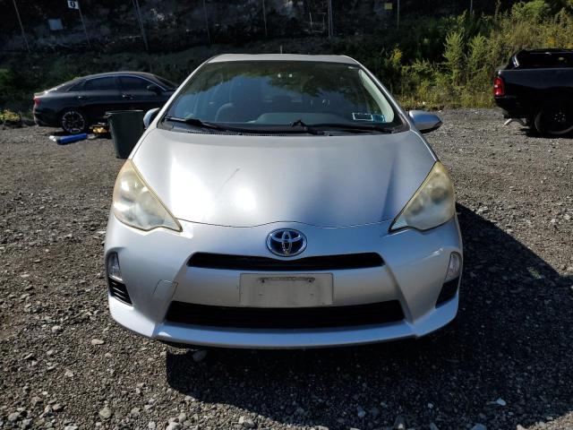 JTDKDTB38C1514327 - 2012 TOYOTA PRIUS C Silber Foto 5