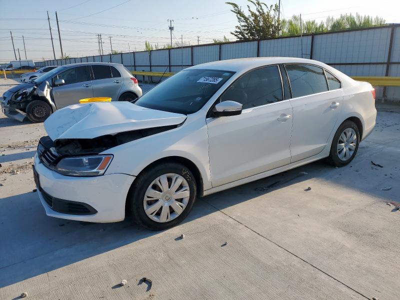 2013 VOLKSWAGEN JETTA SE, 
