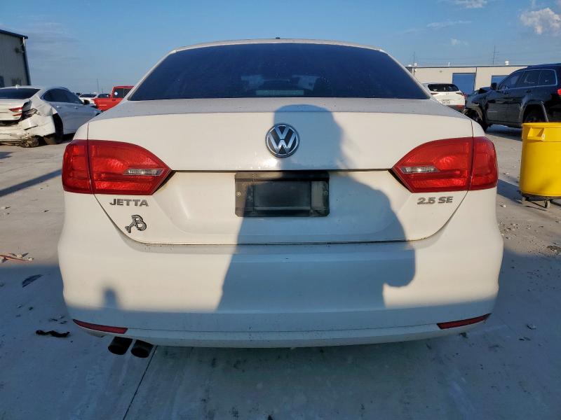 3VWDX7AJ0DM411847 - 2013 VOLKSWAGEN JETTA SE Սպիտակ լուսանկար 6