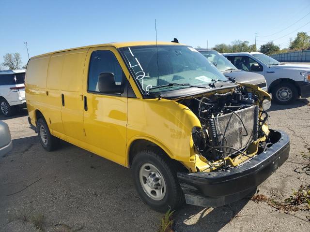 1GCWGAFP8L1158276 - 2020 CHEVROLET EXPRESS Gelb Foto 4