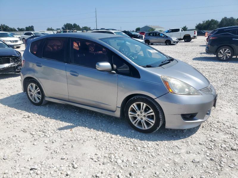 JHMGE8H45AC035640 - 2010 HONDA FIT SPORT SILVER photo 4