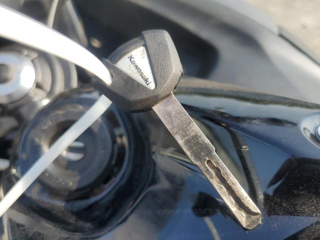 ML5EXER15RDAB9622 - 2024 KAWASAKI EX650 R Серый фото 8