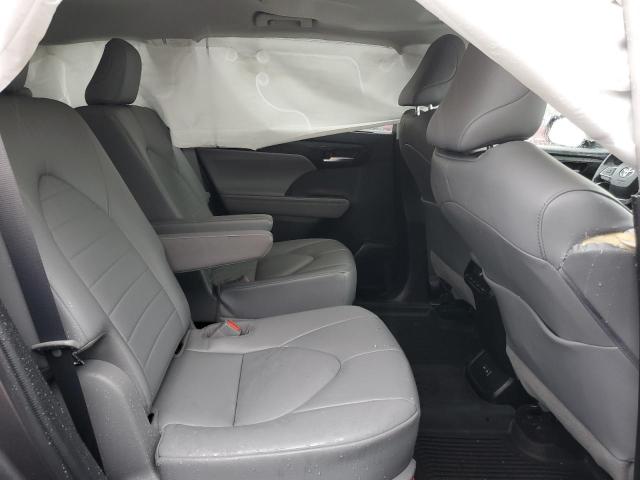 5TDGZRBH6NS176373 - 2022 TOYOTA HIGHLANDER XLE Boz foto 10