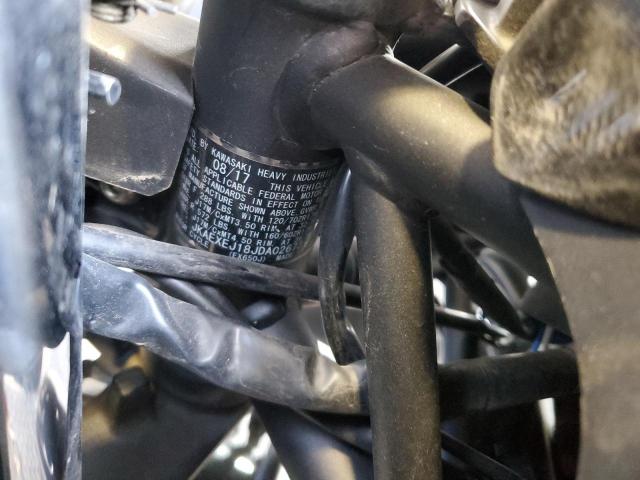 JKAEXEJ18JDA02673 - 2018 KAWASAKI EX650 J ნაცრისფერი ფოტო 10
