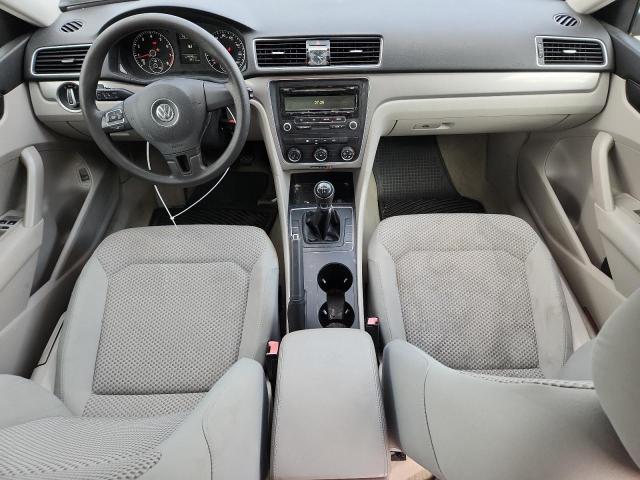 1VWAH7A34DC038850 - 2013 VOLKSWAGEN PASSAT S Күміс фото 8