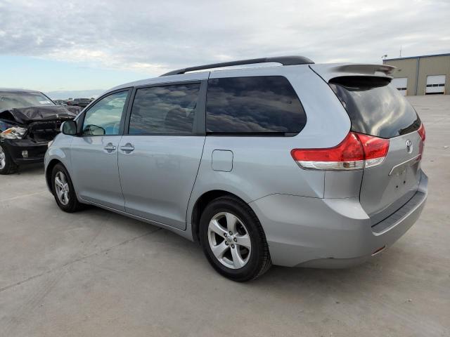 5TDKK3DC9ES501790 - 2014 TOYOTA SIENNA LE SILVER photo 2