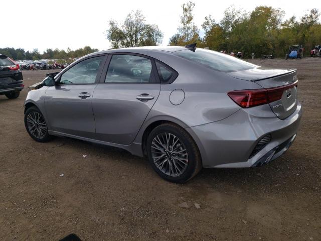 3KPF54AD7PE665743 - 2023 KIA FORTE GT LINE SILVER photo 2