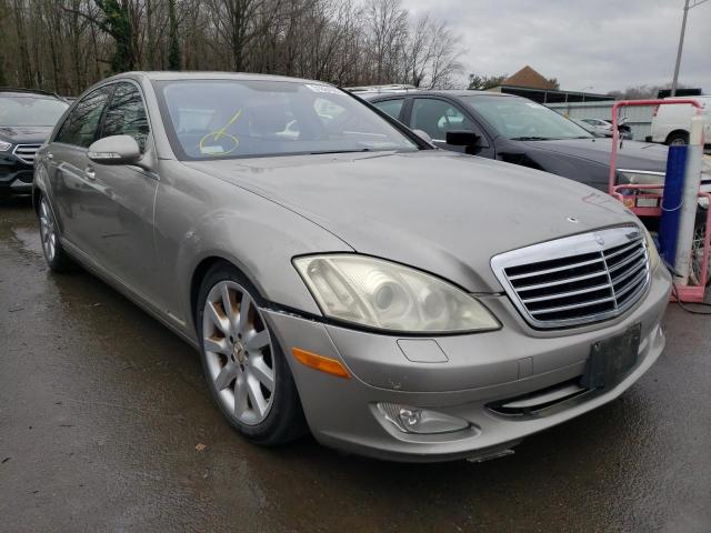 WDDNG71X57A077673 - 2007 MERCEDES-BENZ S 550 SILVER photo 1