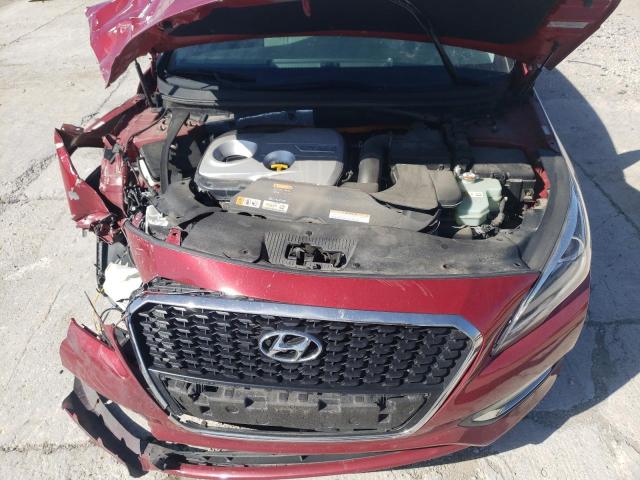 KMHE24L1XGA015911 - 2016 HYUNDAI SONATA HYBRID RED photo 11