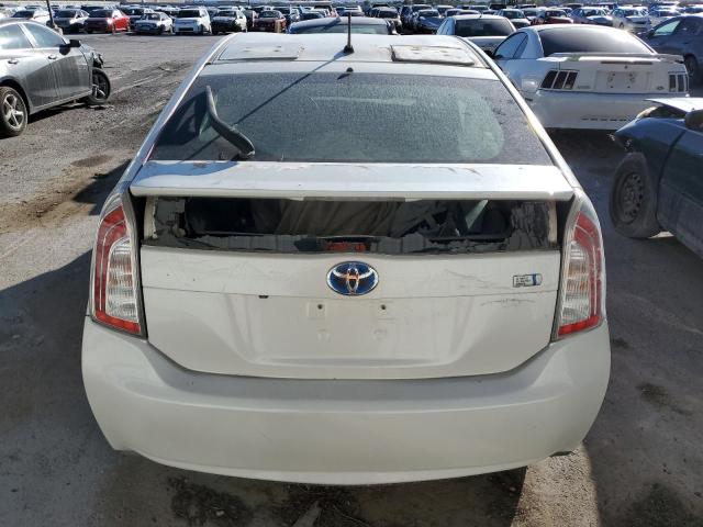 JTDKN3DU8F0433566 - 2015 TOYOTA PRIUS 白色 照片 6