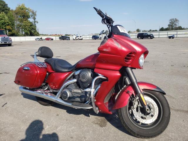 JKBVNRJ17BA000938 - 2011 KAWASAKI VN1700 J RED photo 1