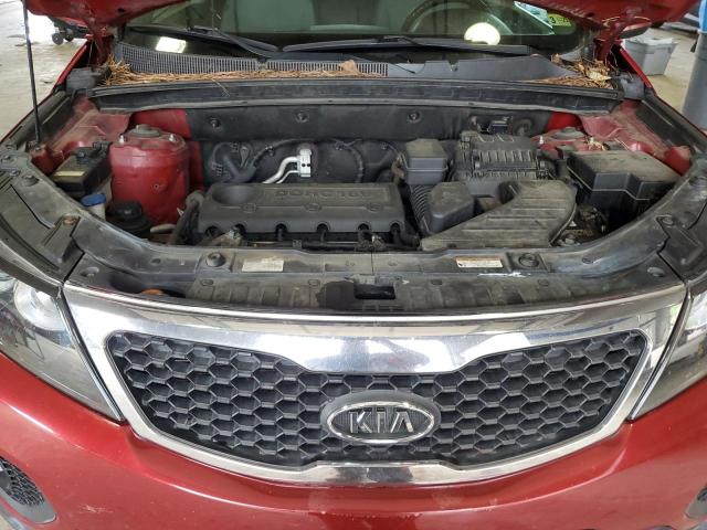 5XYKTCA18BG031485 - 2011 KIA SORENTO BASE BURGUNDY photo 12