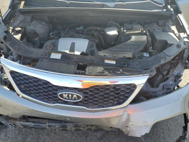 5XYKUDA2XBG037736 - 2011 KIA SORENTO EX GRAY photo 12