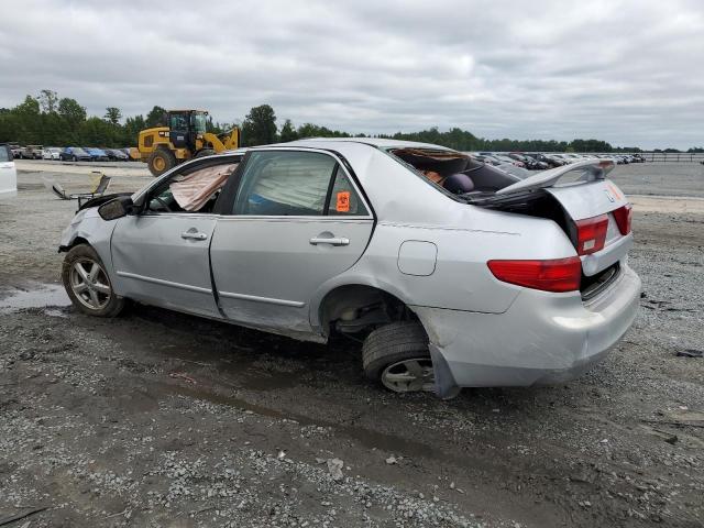 1HGCM56795A133930 - 2005 HONDA ACCORD EX SILVER photo 2